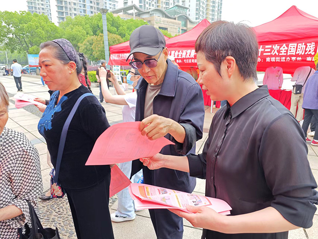 【民法典宣傳月】行政第三黨支部開(kāi)展“美好生活 民法典相伴”主題黨日活動(dòng)(圖3)